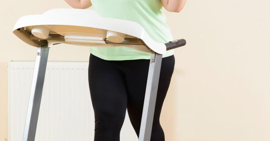 How much time do you need to walk on the treadmill to burn belly fat